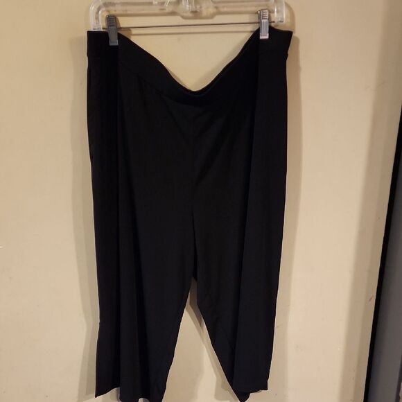 Susan Graver Crop Black Stretchy Elegant Size XLP - Picture 1 of 5